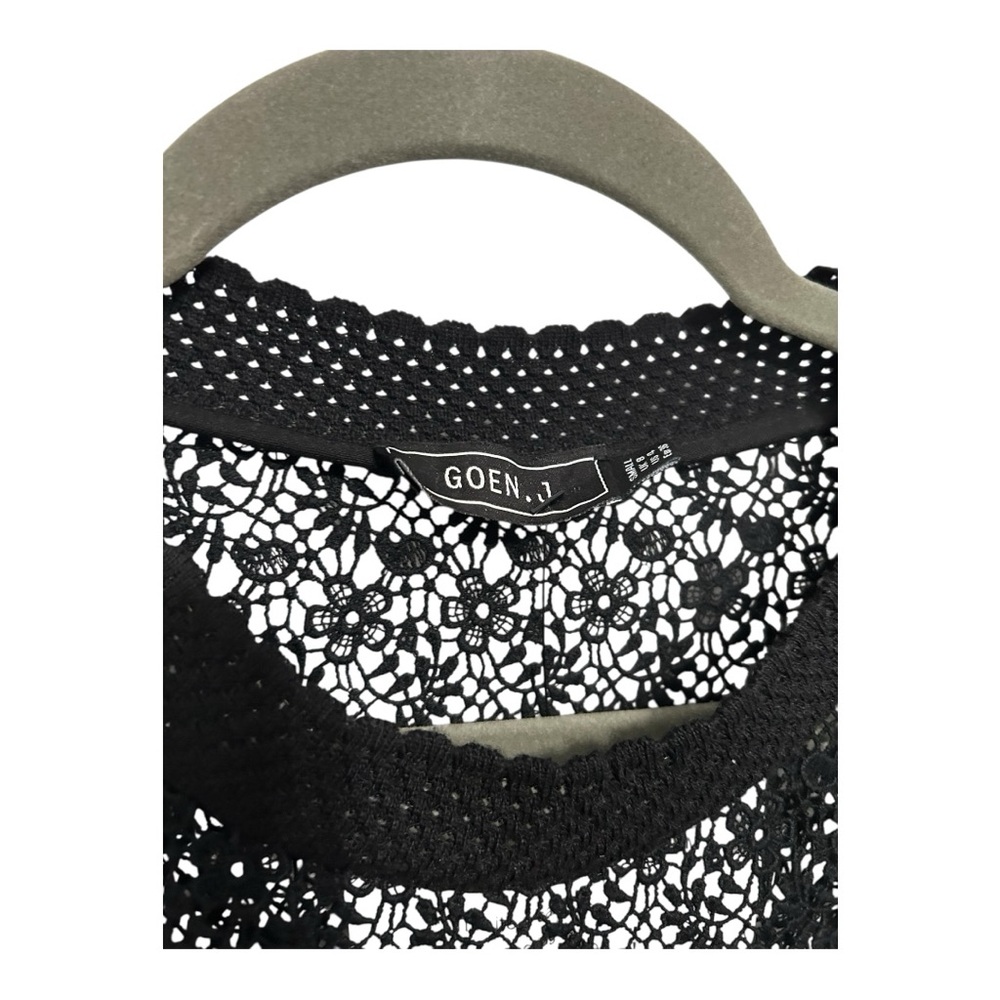 Goen.J Black Sleeveless Lace Crochet Blouse Top Size Large | Sheer Designer - Picture 4 of 6